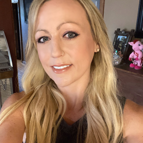 Renee J. profile photo
