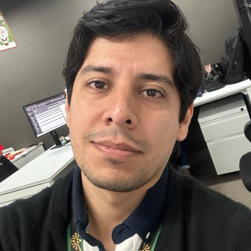 carlos p. profile photo