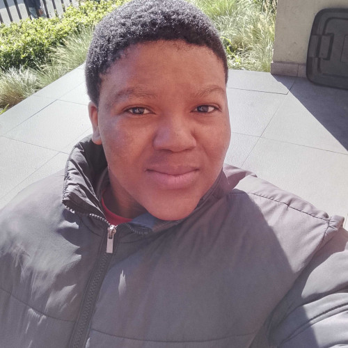 nelisiwe m. profile photo