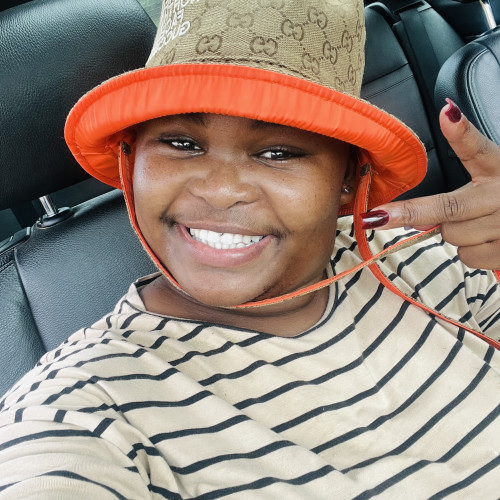 Thandi M.