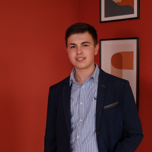 Ihor I.
