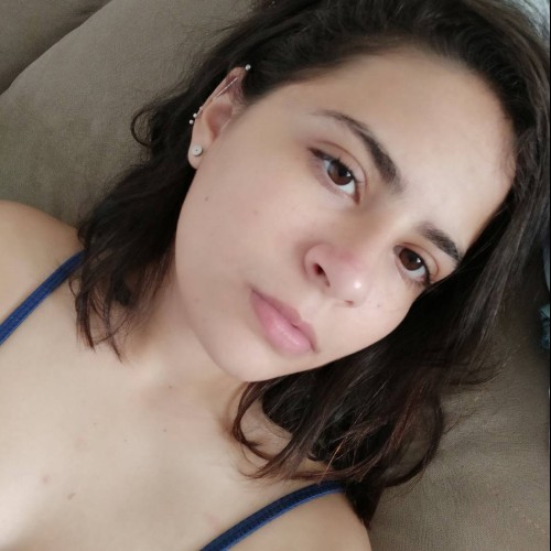 Larissa R.