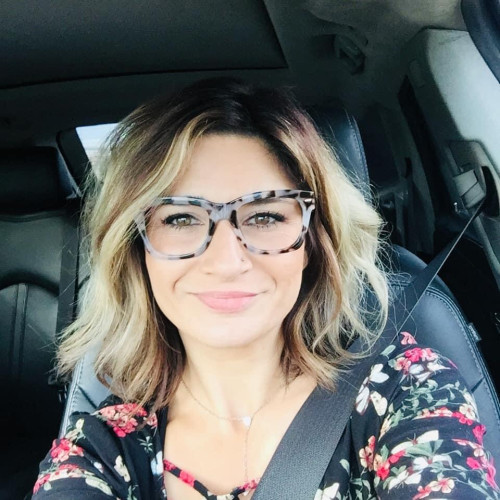 Julie G. profile photo