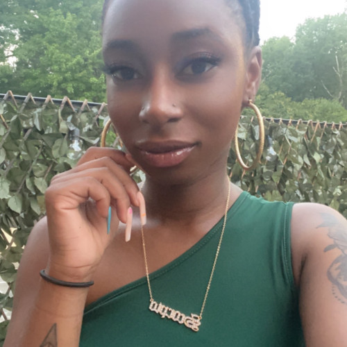 Monique  P.