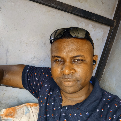 Givesto J. profile photo