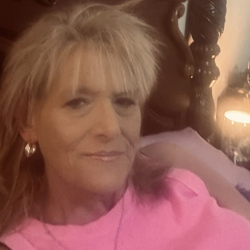 Bekkie V. profile photo