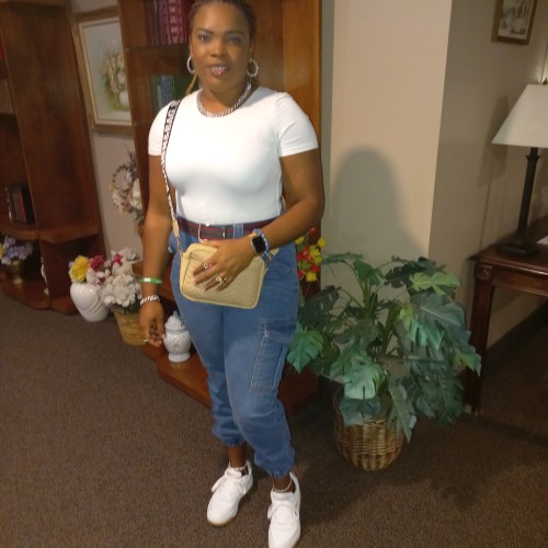 Shantell  W. profile photo