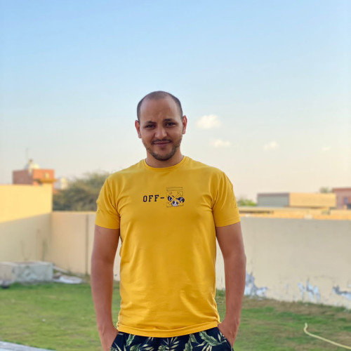 hamza l. profile photo