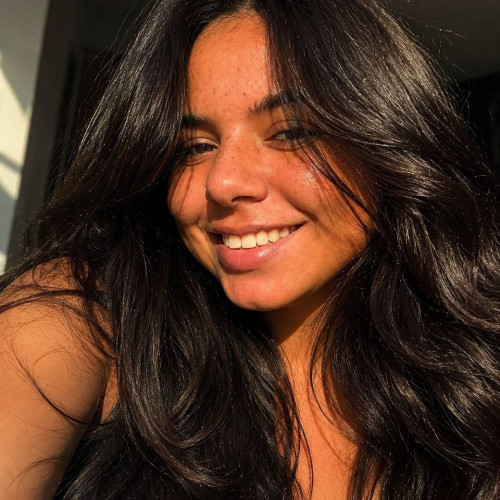 maya l. profile photo