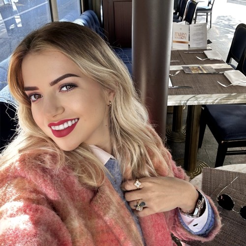 Violeta S. profile photo