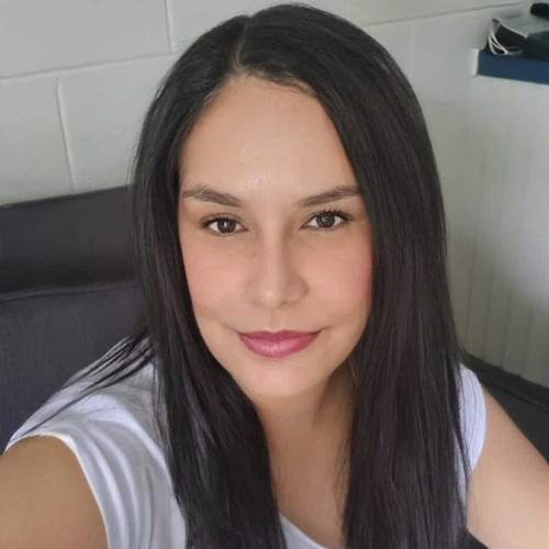 Lina E. profile photo