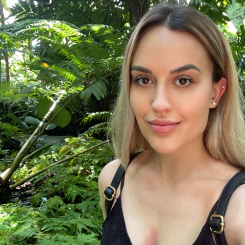 Yas B. profile photo