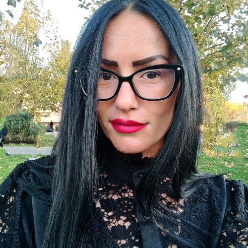 Mihaela C. profile photo