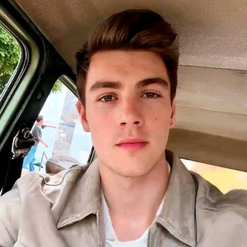 justus m. profile photo