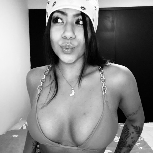 ngela  L. profile photo