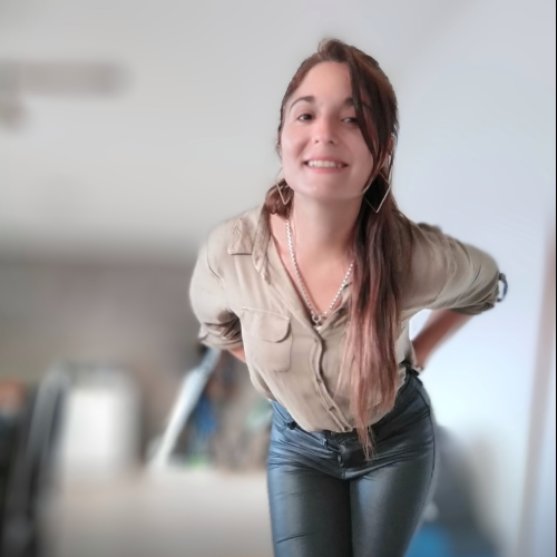 mariana t. profile photo