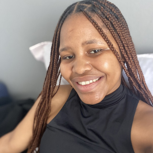 esihle s. profile photo
