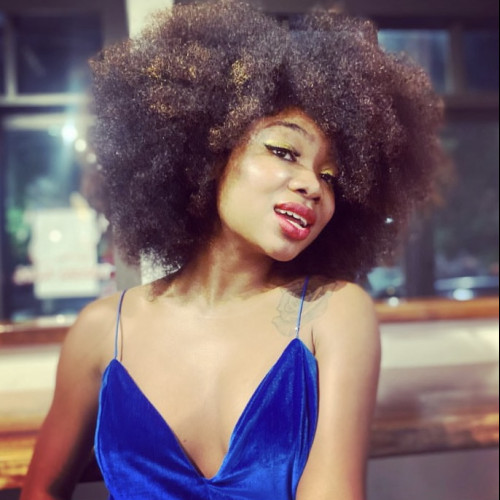 Asiana  J. profile photo