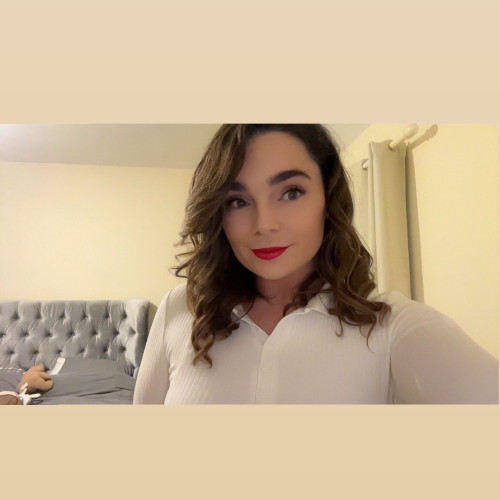 Julieann M. profile photo