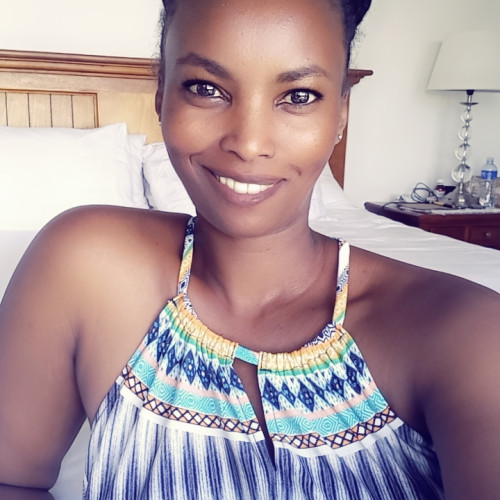 Mimi J. profile photo