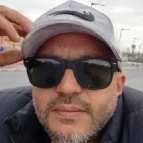 Younes D. profile photo