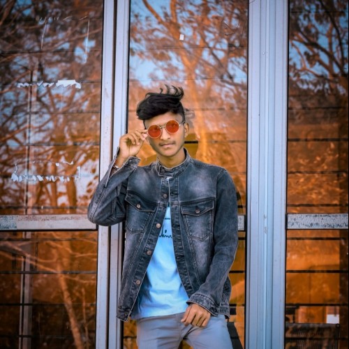 Tushar R.