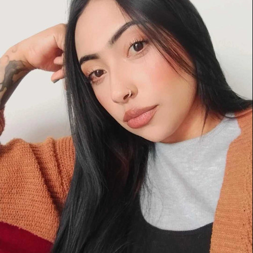 Laura D. profile photo