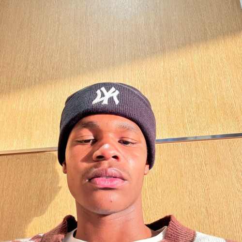 Sabelo G.