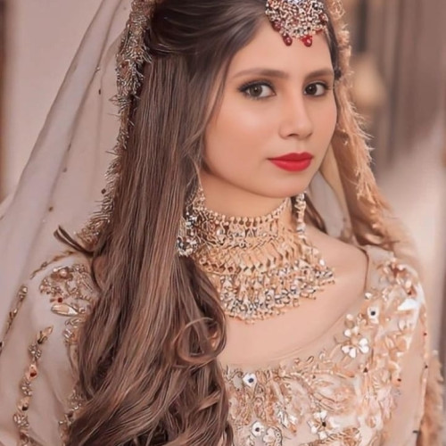 Hira K. profile photo