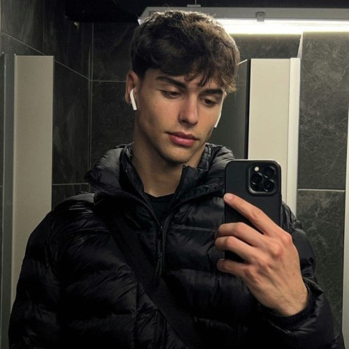 yassine b. profile photo