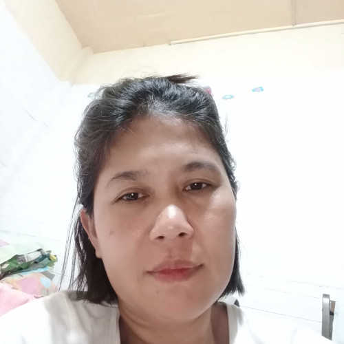 Marivi R.