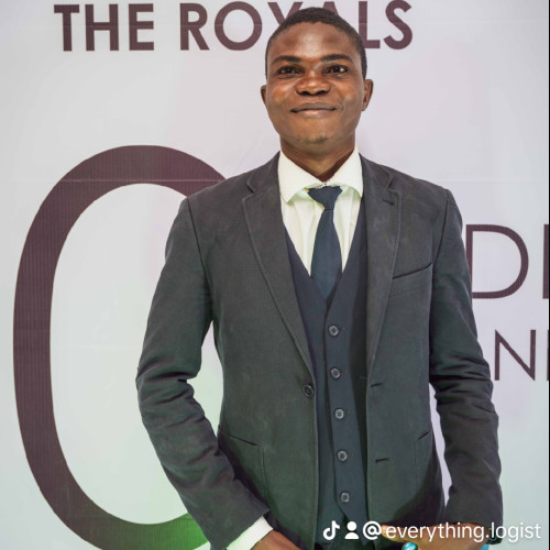 Olaluwoye  O. profile photo