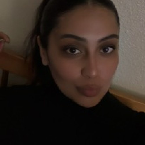 Victoria D.