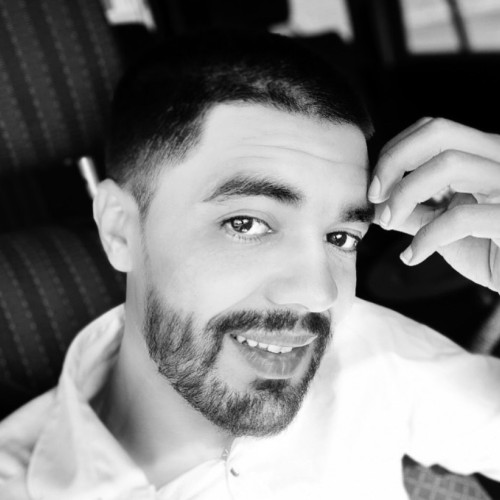 Zine  E. profile photo