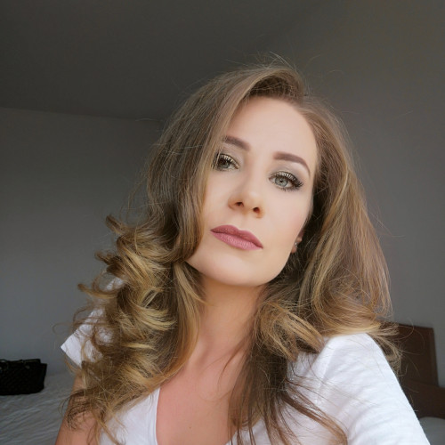 Ioana D.
