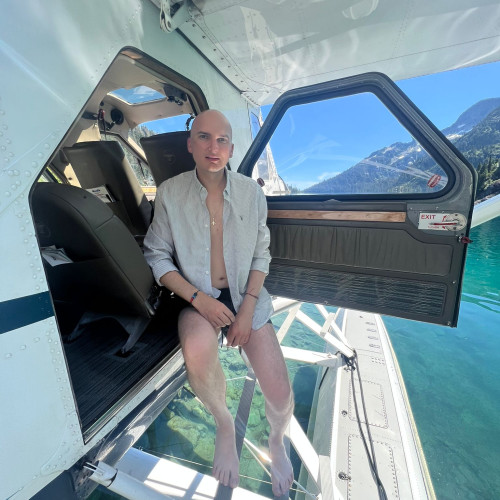 Carlos H. profile photo