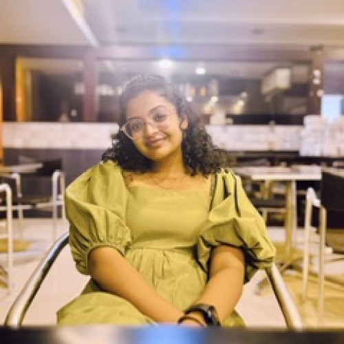 Sriya R.