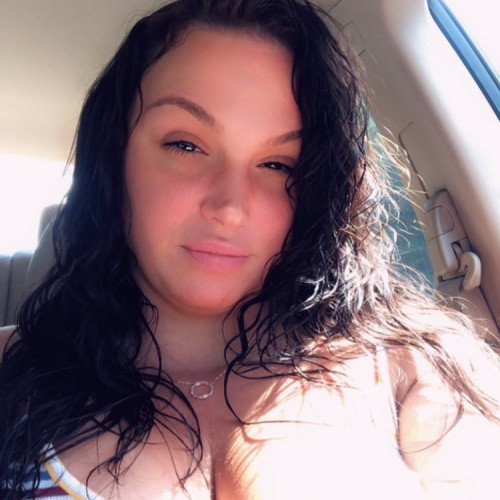 Tina M. profile photo