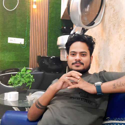 shivam p. profile photo