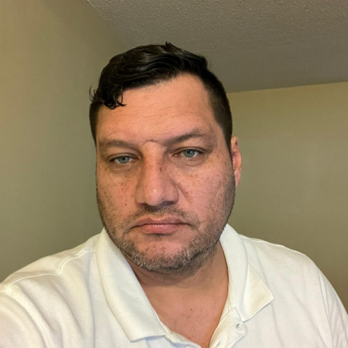 Roberto M. profile photo