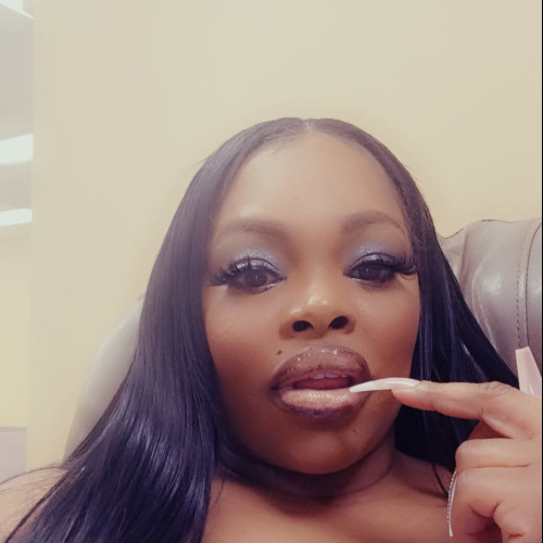 Shahnette W. profile photo