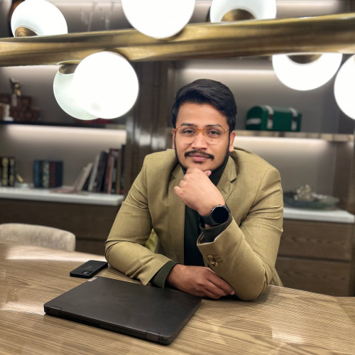 YASH N. profile photo