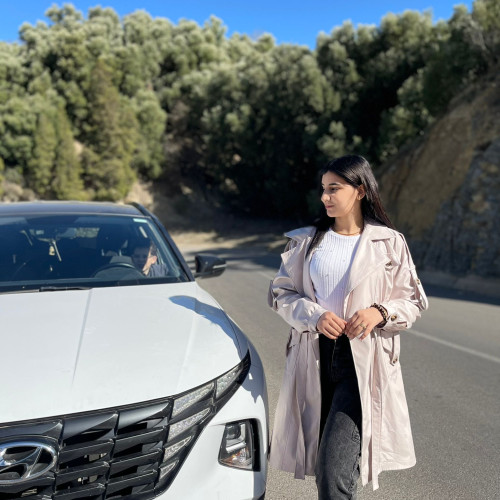 Boutayna B. profile photo
