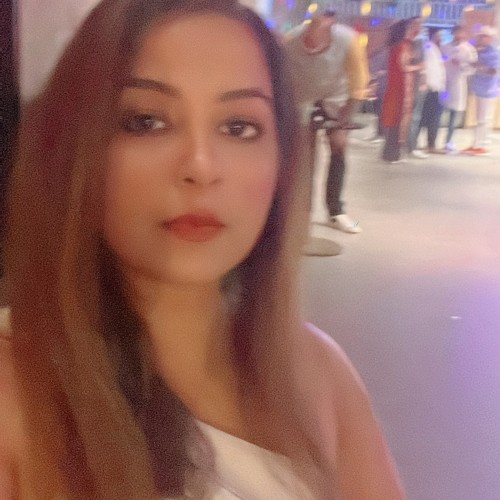 Farah S.