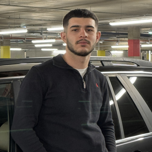 Israfil D. profile photo