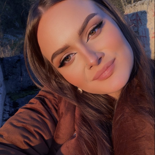 Amila K.