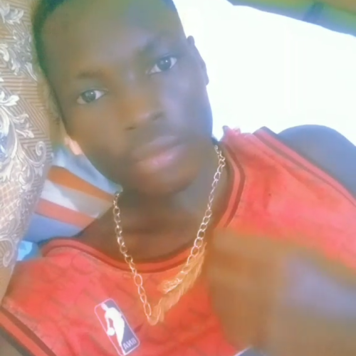majoni l.