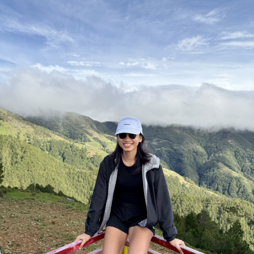 Janine F. profile photo