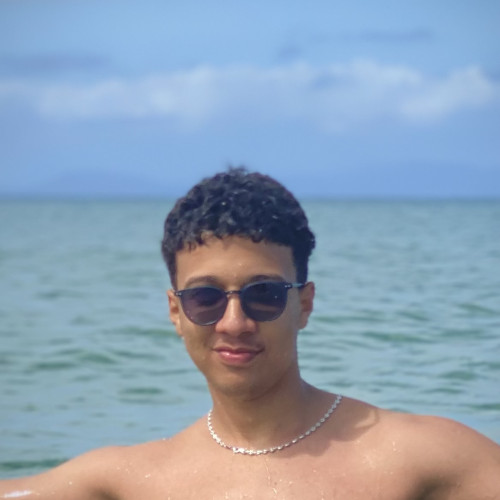 Hamza J.