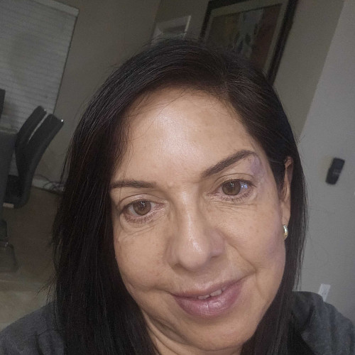 Isabel T. profile photo